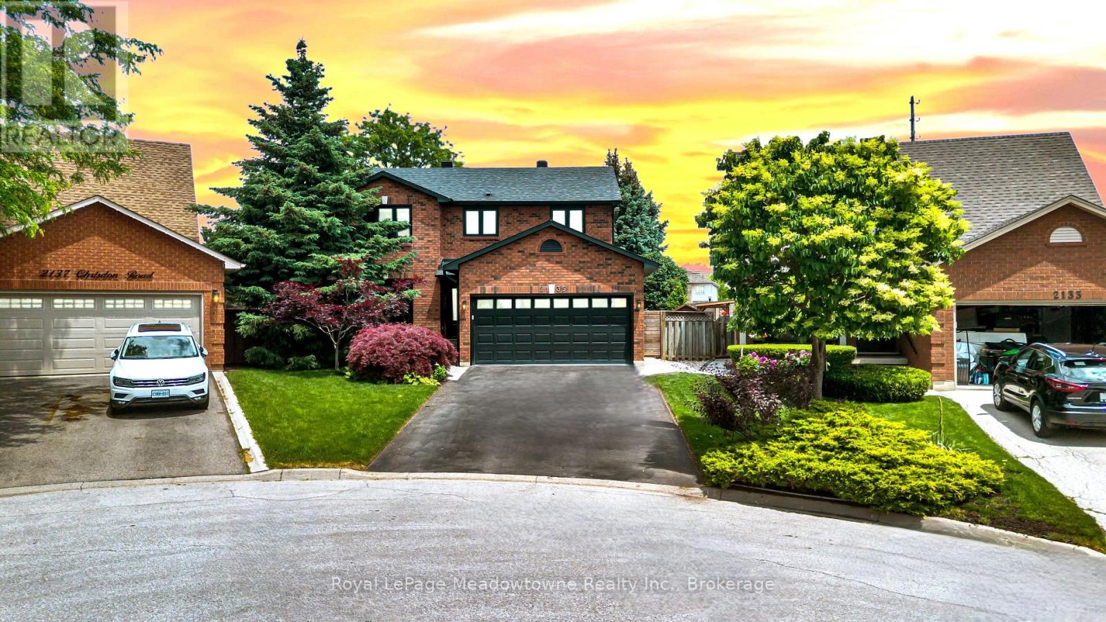 2135 Chrisdon Road, Burlington, Ontario  L7M 3S4 - Photo 1 - W13438650