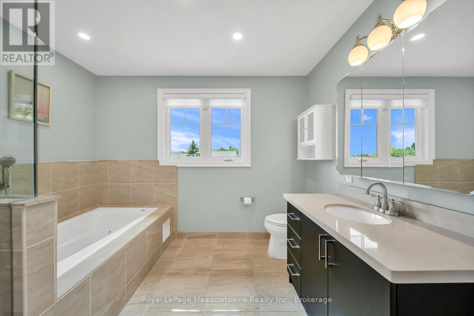 2135 Chrisdon Road, Burlington, Ontario  L7M 3S4 - Photo 16 - W13438650