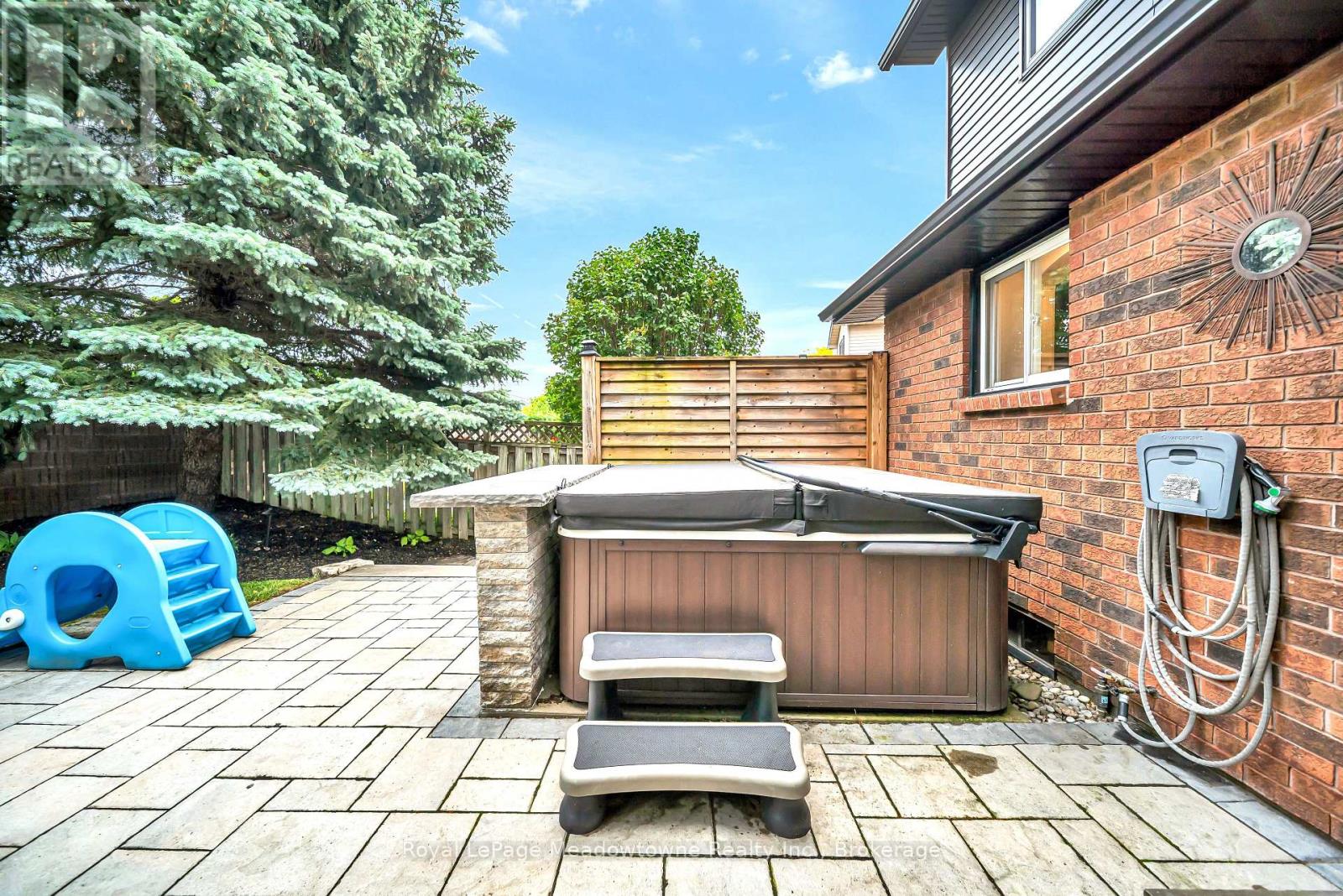 2135 Chrisdon Road, Burlington, Ontario  L7M 3S4 - Photo 23 - W13438650