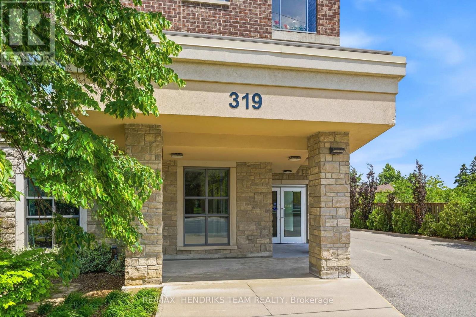 304 - 319 Highway 8, Hamilton, Ontario  L8G 0B1 - Photo 4 - X13438498
