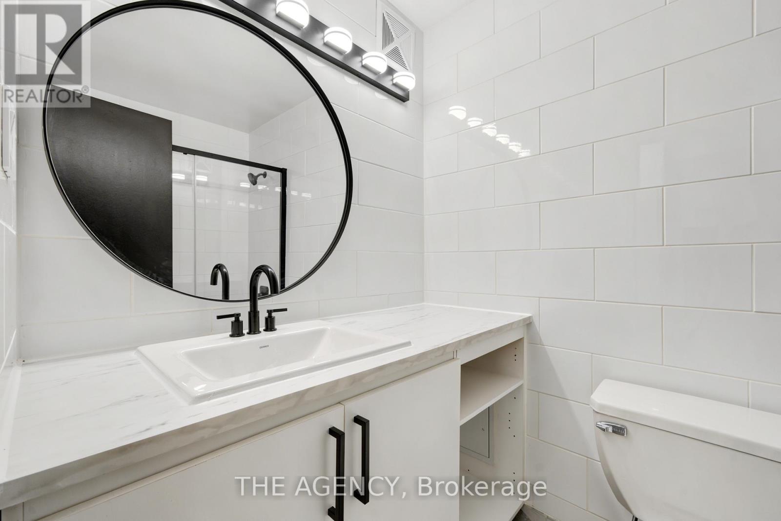 520a - 2350 Dundas Street W, Toronto, Ontario  M6P 4B1 - Photo 17 - W13438402