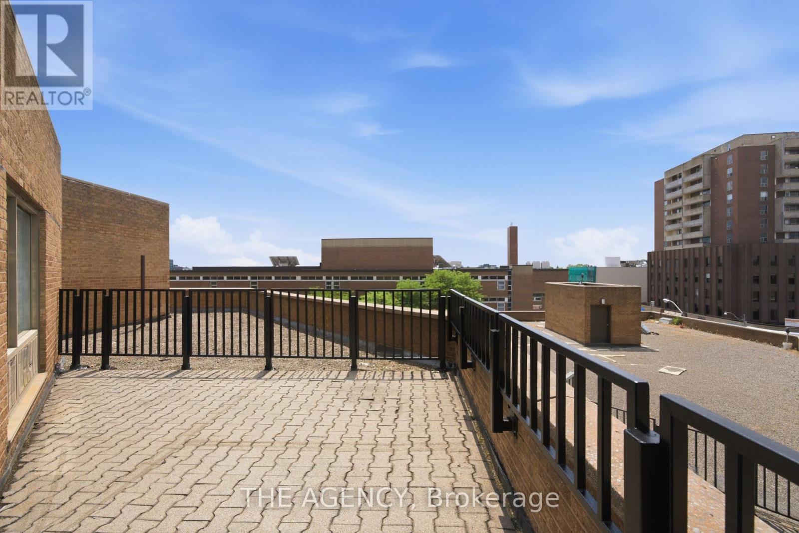 520a - 2350 Dundas Street W, Toronto, Ontario  M6P 4B1 - Photo 19 - W13438402