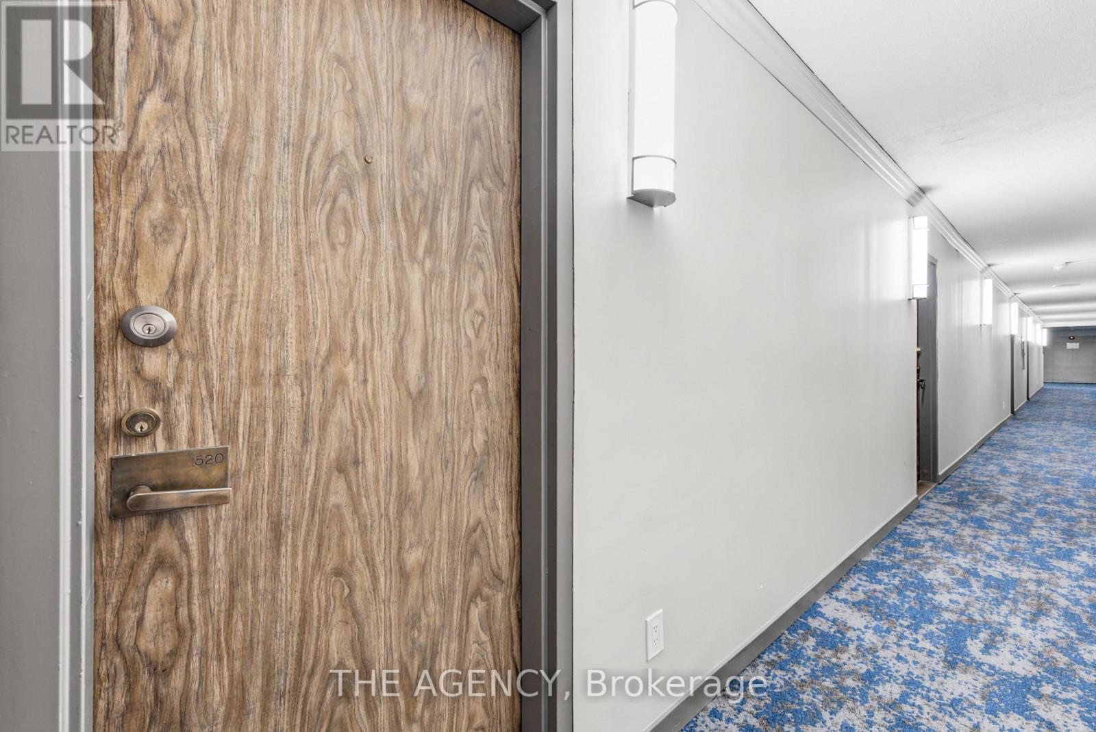 520a - 2350 Dundas Street W, Toronto, Ontario  M6P 4B1 - Photo 4 - W13438402