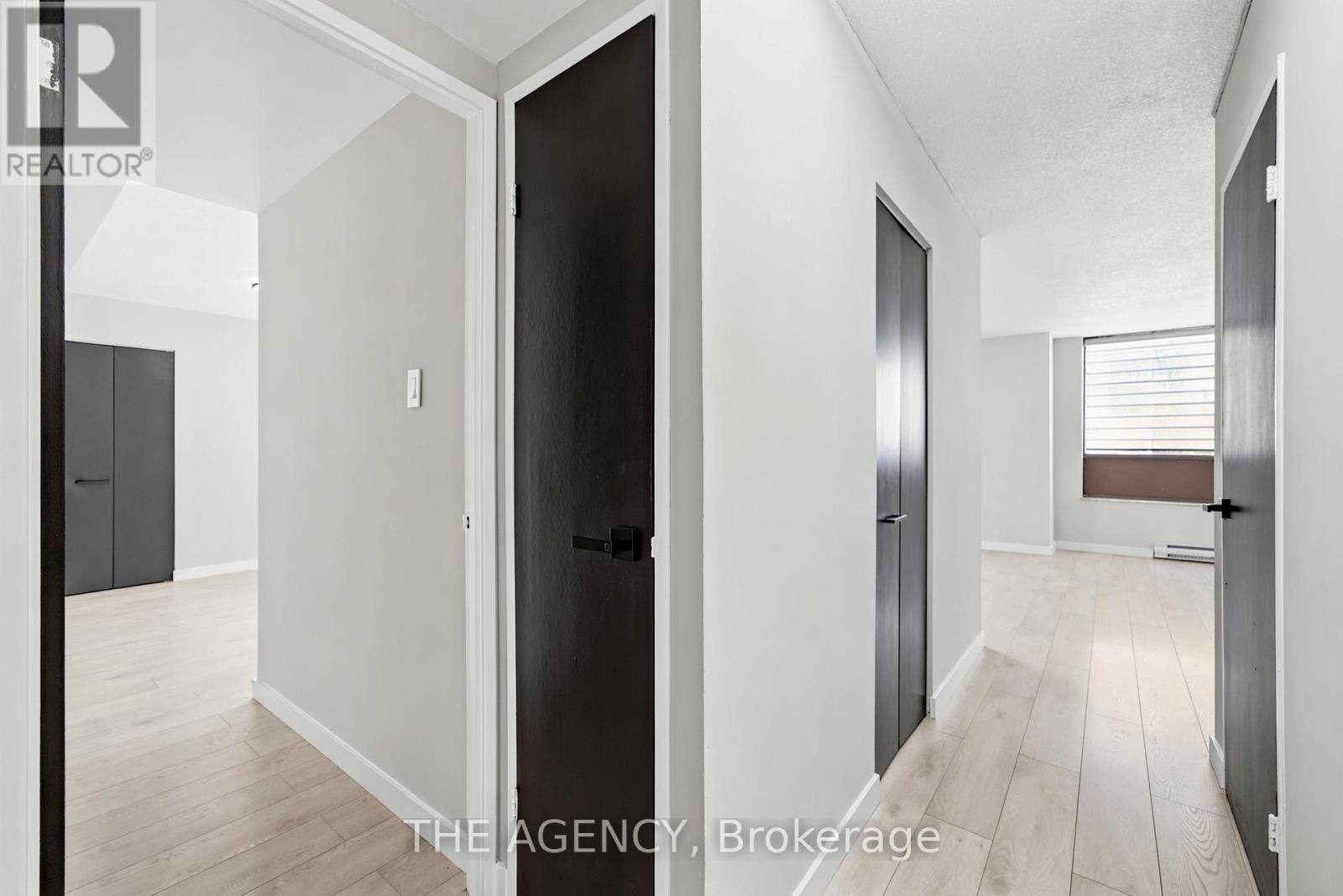 520a - 2350 Dundas Street W, Toronto, Ontario  M6P 4B1 - Photo 6 - W13438402