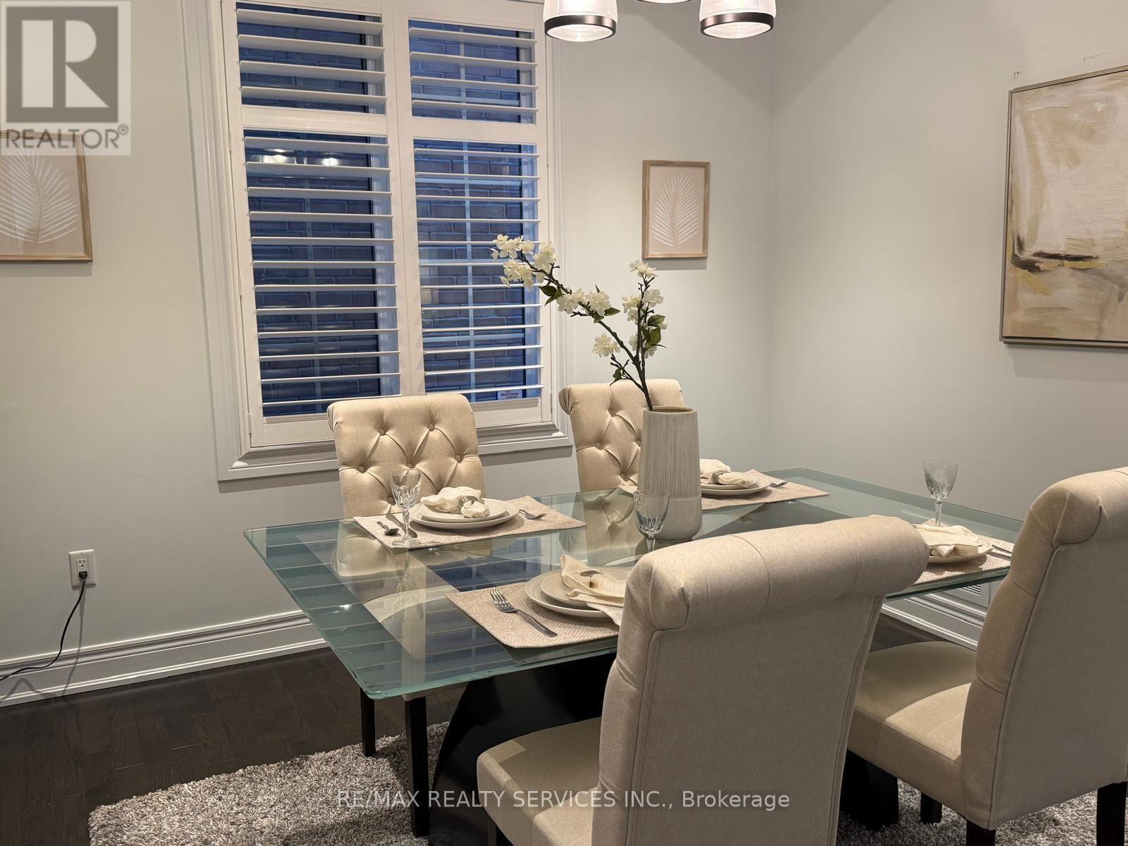 36 Attraction Drive, Brampton, Ontario L6Y 2Z8 - Photo 13 - W13438426