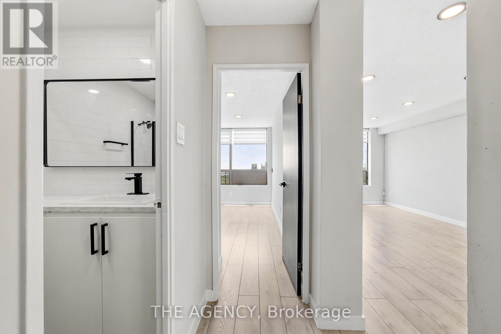 2911a - 2350 Dundas Street W, Toronto (High Park North), Ontario  M6P 4B1 - Photo 13 - W13438446