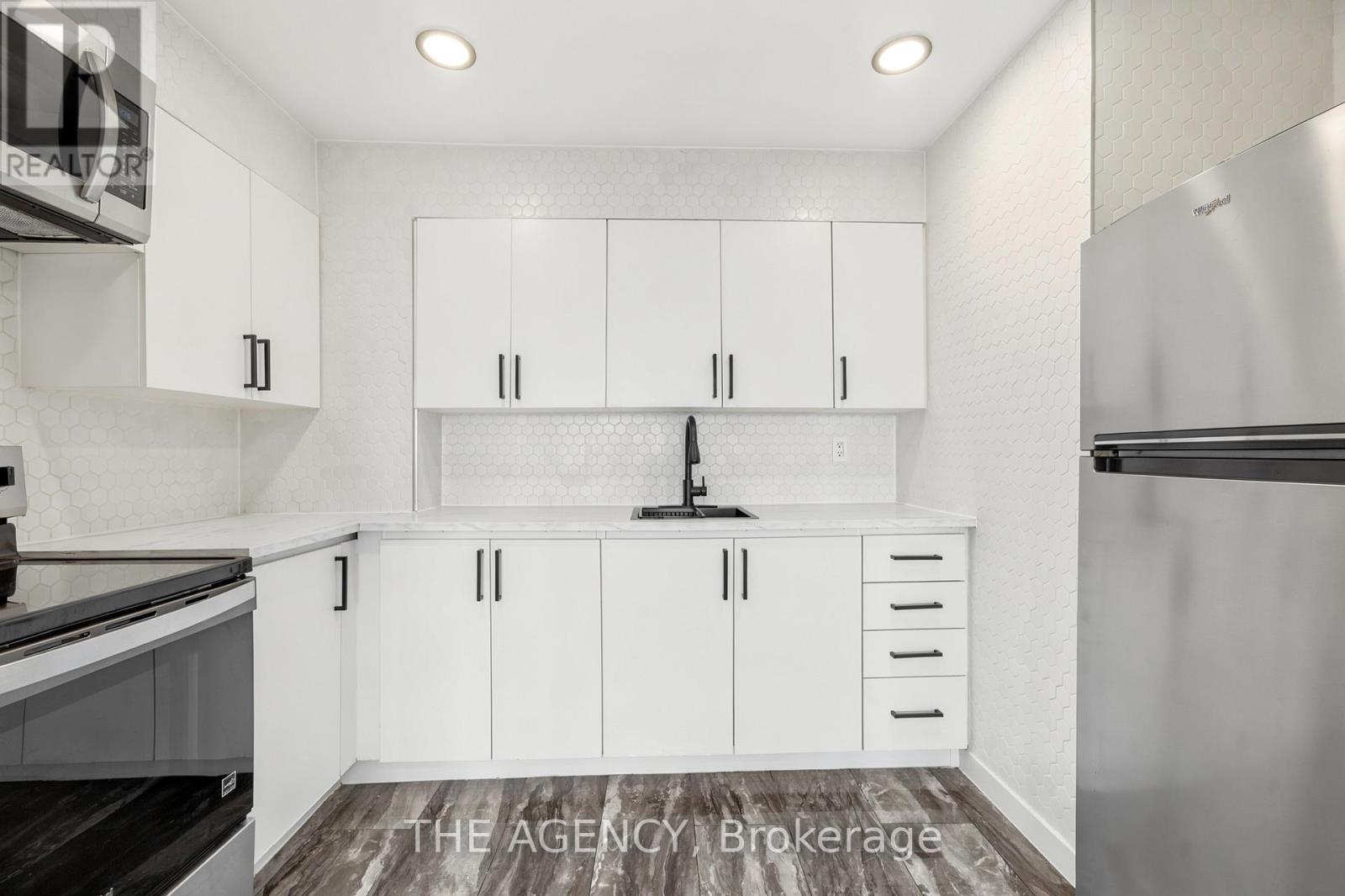 2911a - 2350 Dundas Street W, Toronto (High Park North), Ontario  M6P 4B1 - Photo 7 - W13438446