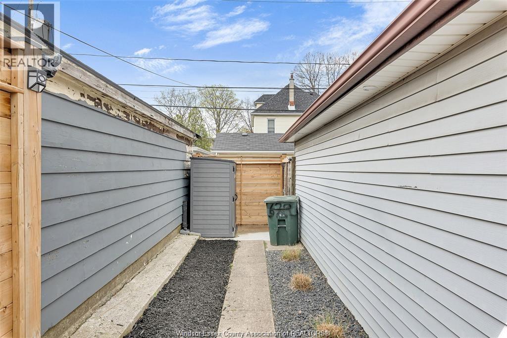 245 Cameron, Windsor, Ontario  N9B 1Y5 - Photo 27 - 26013938