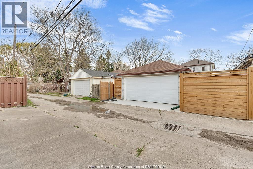 245 Cameron, Windsor, Ontario  N9B 1Y5 - Photo 28 - 26013938