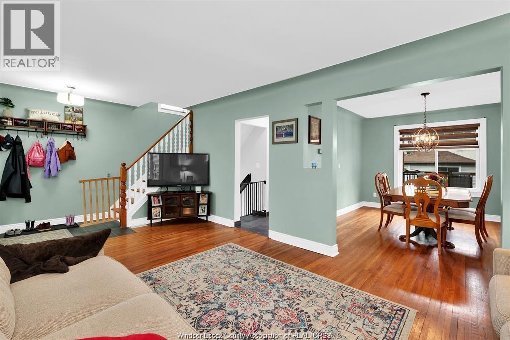 245 Cameron, Windsor, Ontario  N9B 1Y5 - Photo 8 - 26013938