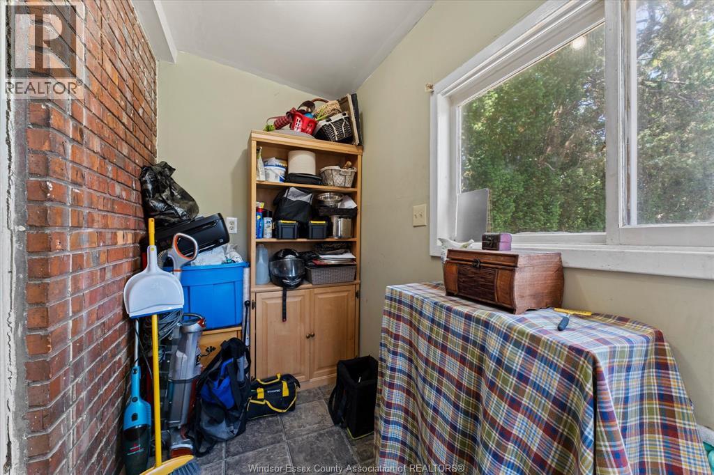 1510 Elsmere Avenue, Windsor, Ontario  N8X 4H3 - Photo 16 - 26013971