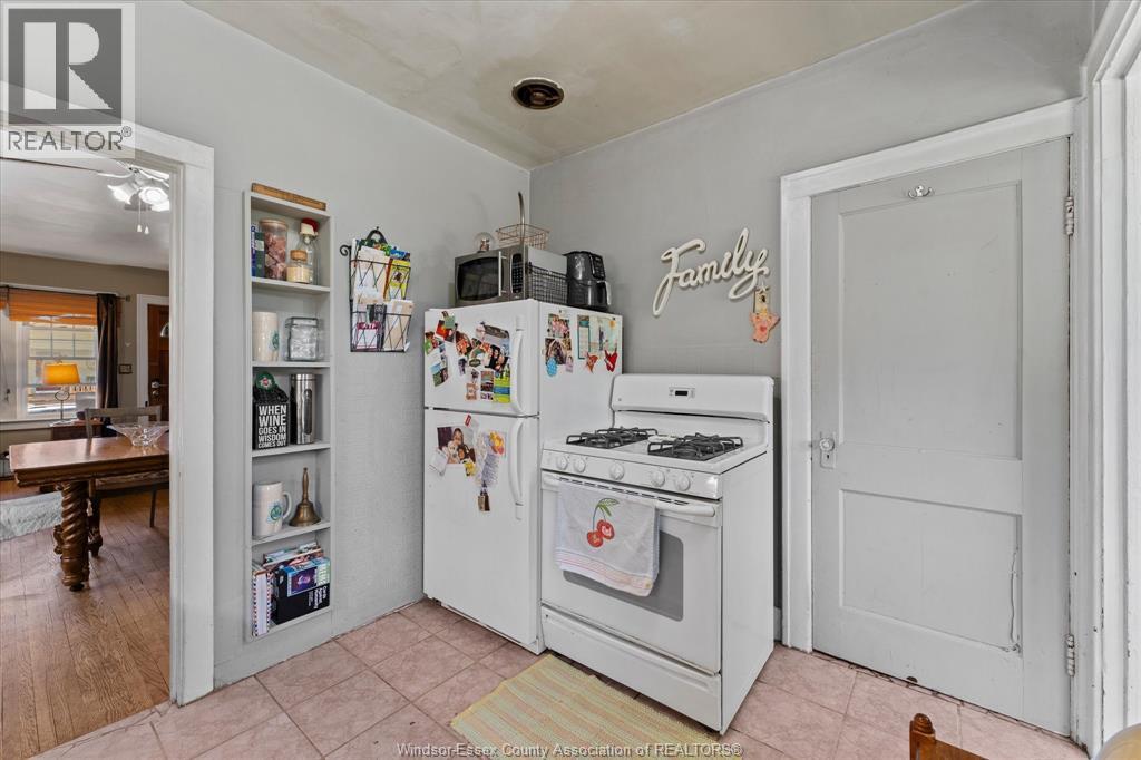 1510 Elsmere Avenue, Windsor, Ontario  N8X 4H3 - Photo 14 - 26013971