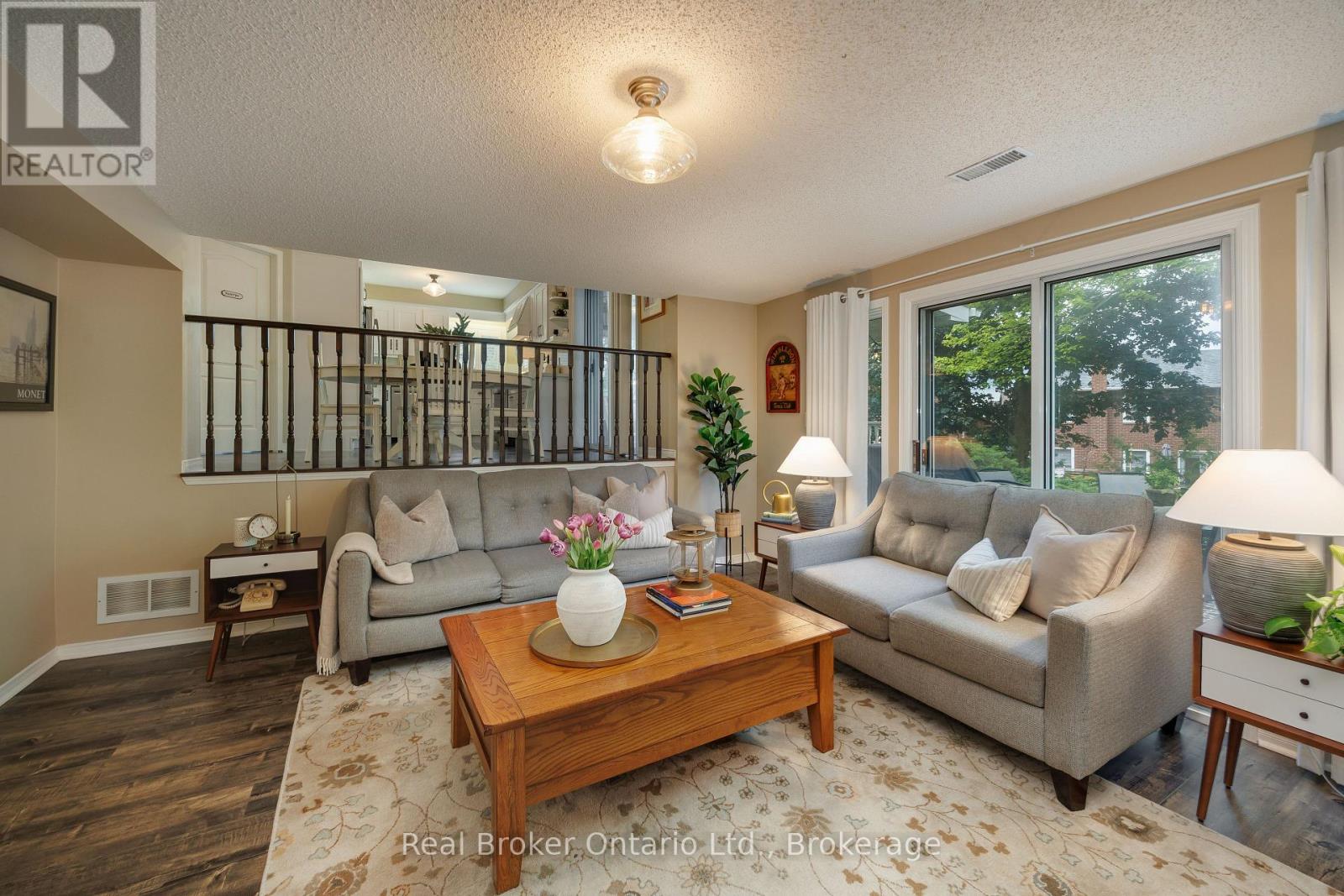 2015 Blairwood Court, Pickering, Ontario  L1X 2S3 - Photo 12 - E13438662