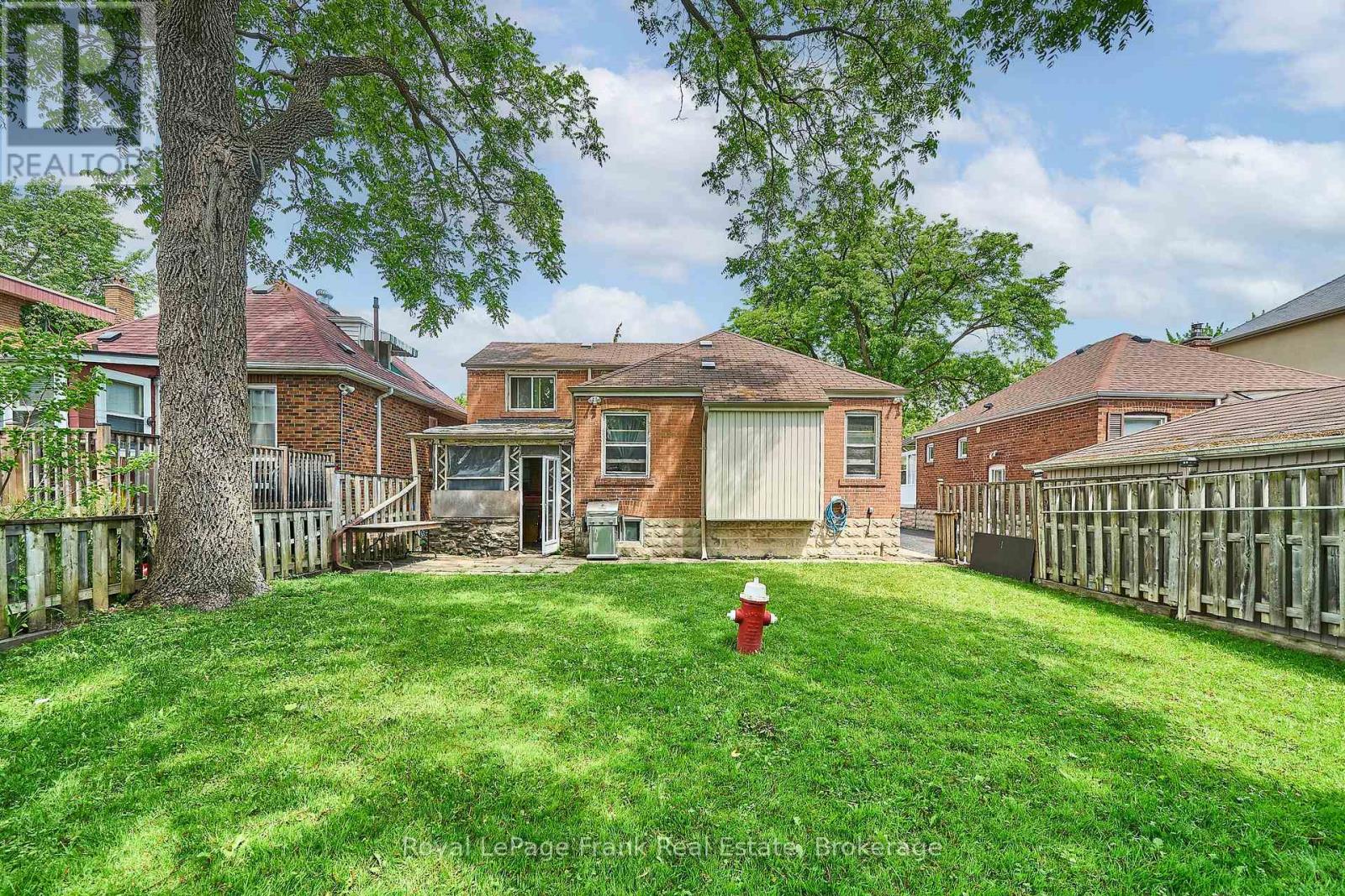 203 William Street, Toronto, Ontario  M9N 2H2 - Photo 10 - W13438502