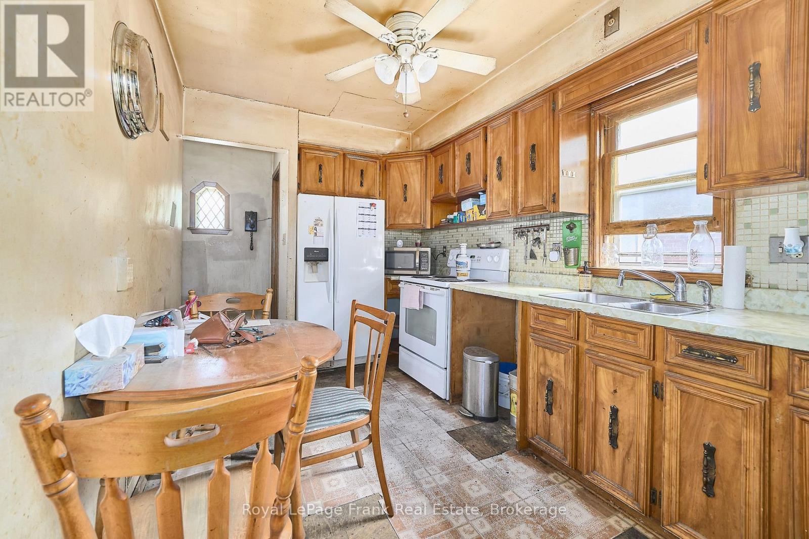 203 William Street, Toronto, Ontario  M9N 2H2 - Photo 16 - W13438502