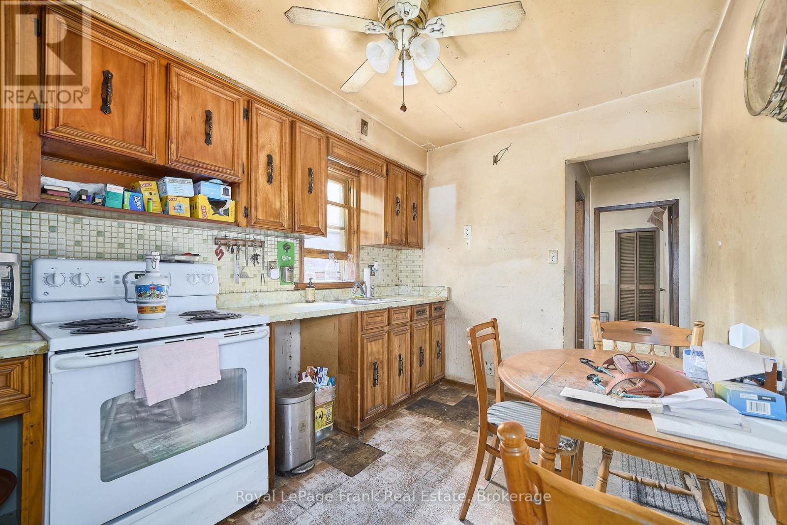 203 William Street, Toronto, Ontario  M9N 2H2 - Photo 17 - W13438502
