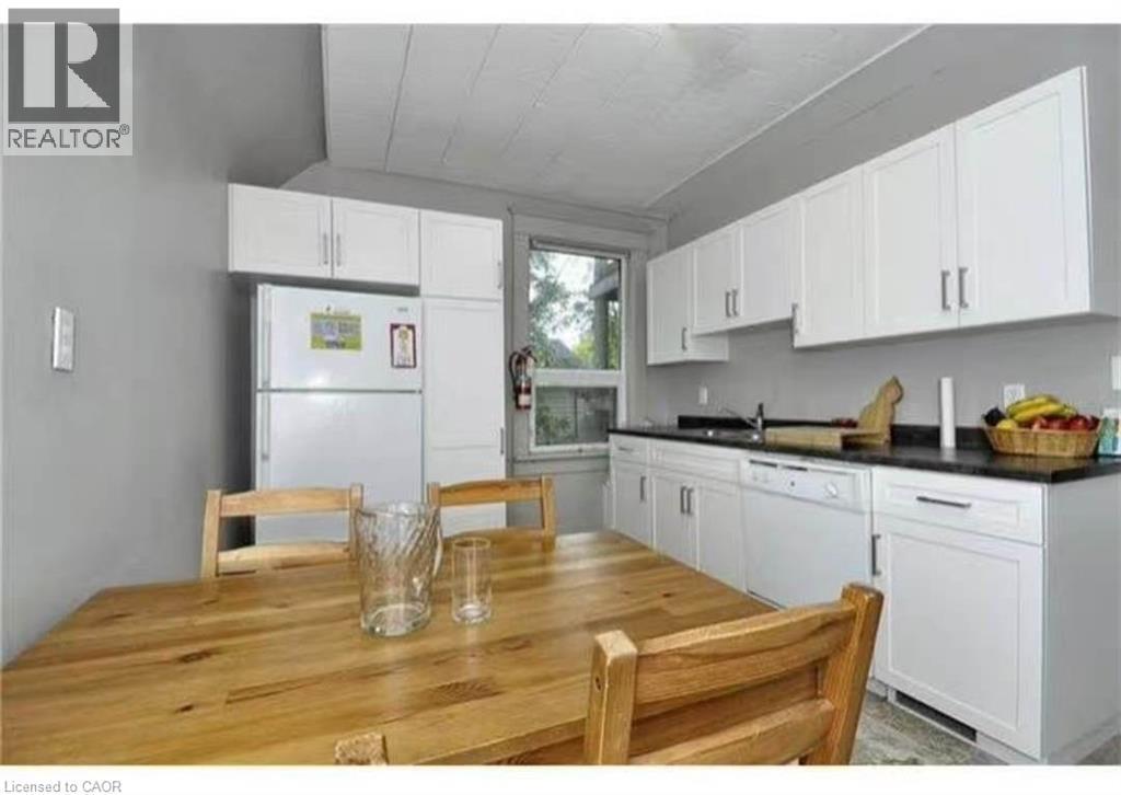 153 Dawson Street Unit# Room 3, Waterloo, Ontario  N2L 1R9 - Photo 6 - 40839392