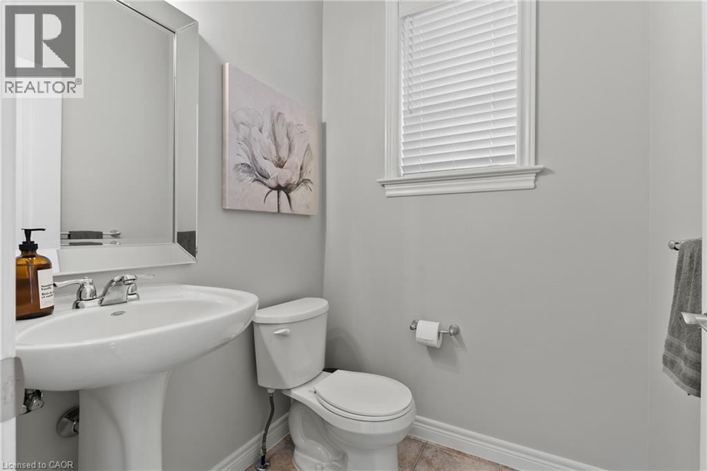 82 Summerberry Way, Hamilton, Ontario  L9B 0G1 - Photo 19 - 40839361