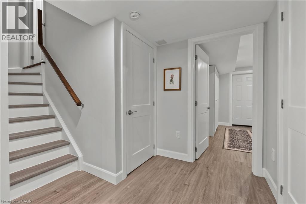 82 Summerberry Way, Hamilton, Ontario  L9B 0G1 - Photo 30 - 40839361