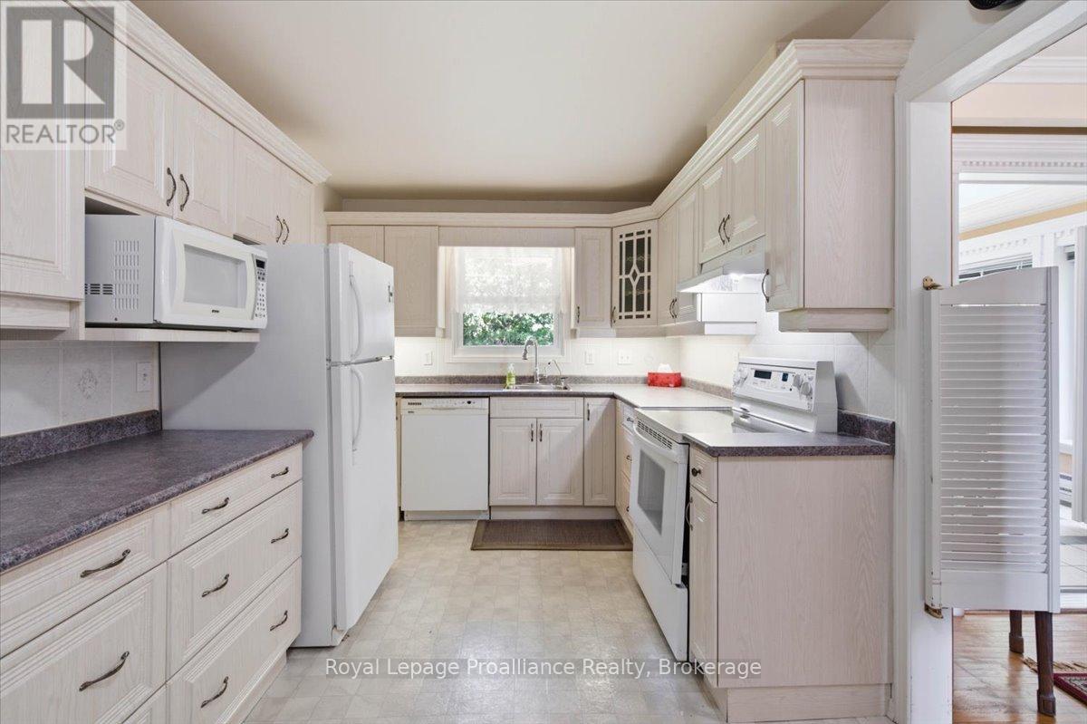 68 Riverside Parkway, Quinte West, Ontario  K0K 2C0 - Photo 15 - X13438592