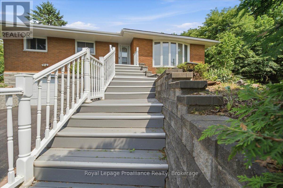 68 Riverside Parkway, Quinte West, Ontario  K0K 2C0 - Photo 7 - X13438592