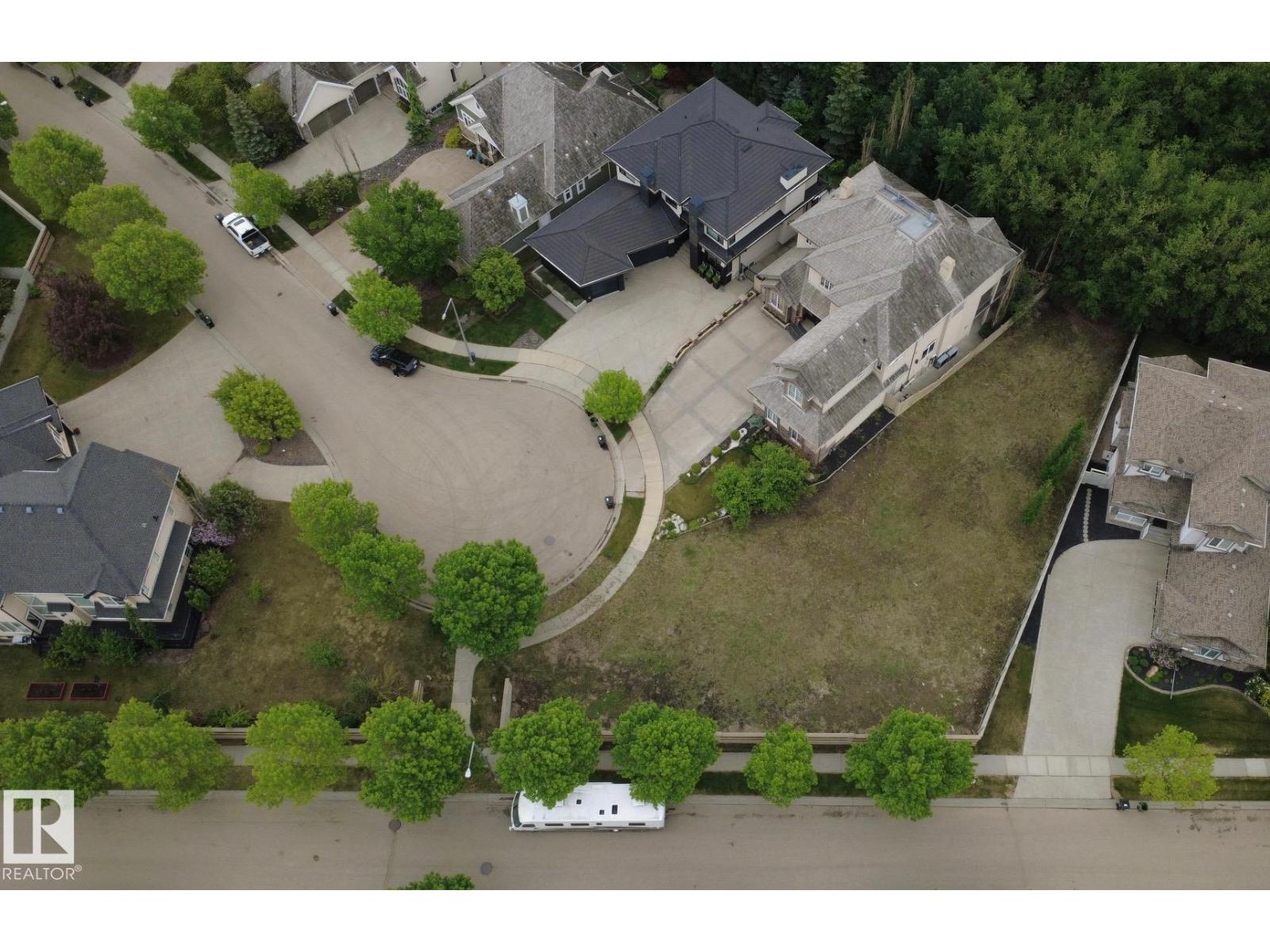425 Caldwell Pl NW, Edmonton, Alberta  T6M 2X3 - Photo 3 - E4493413