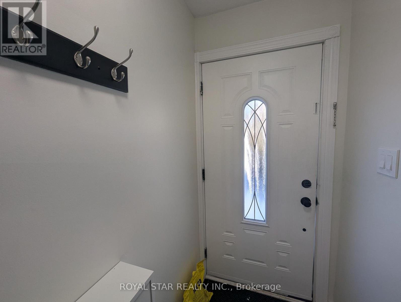 44 WINCHESTER DRIVE - Photo 3