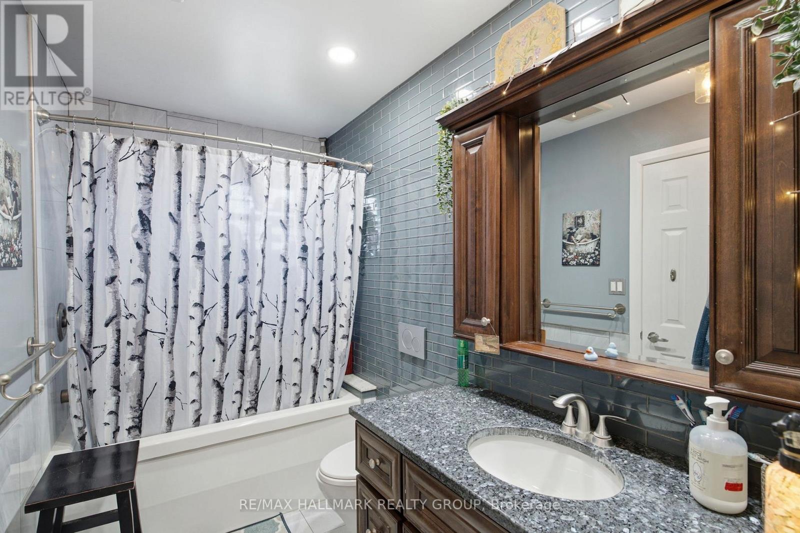 17 Sunnymede Avenue, Prescott, Ontario K0E 1T0 - Photo 35 - X13438480