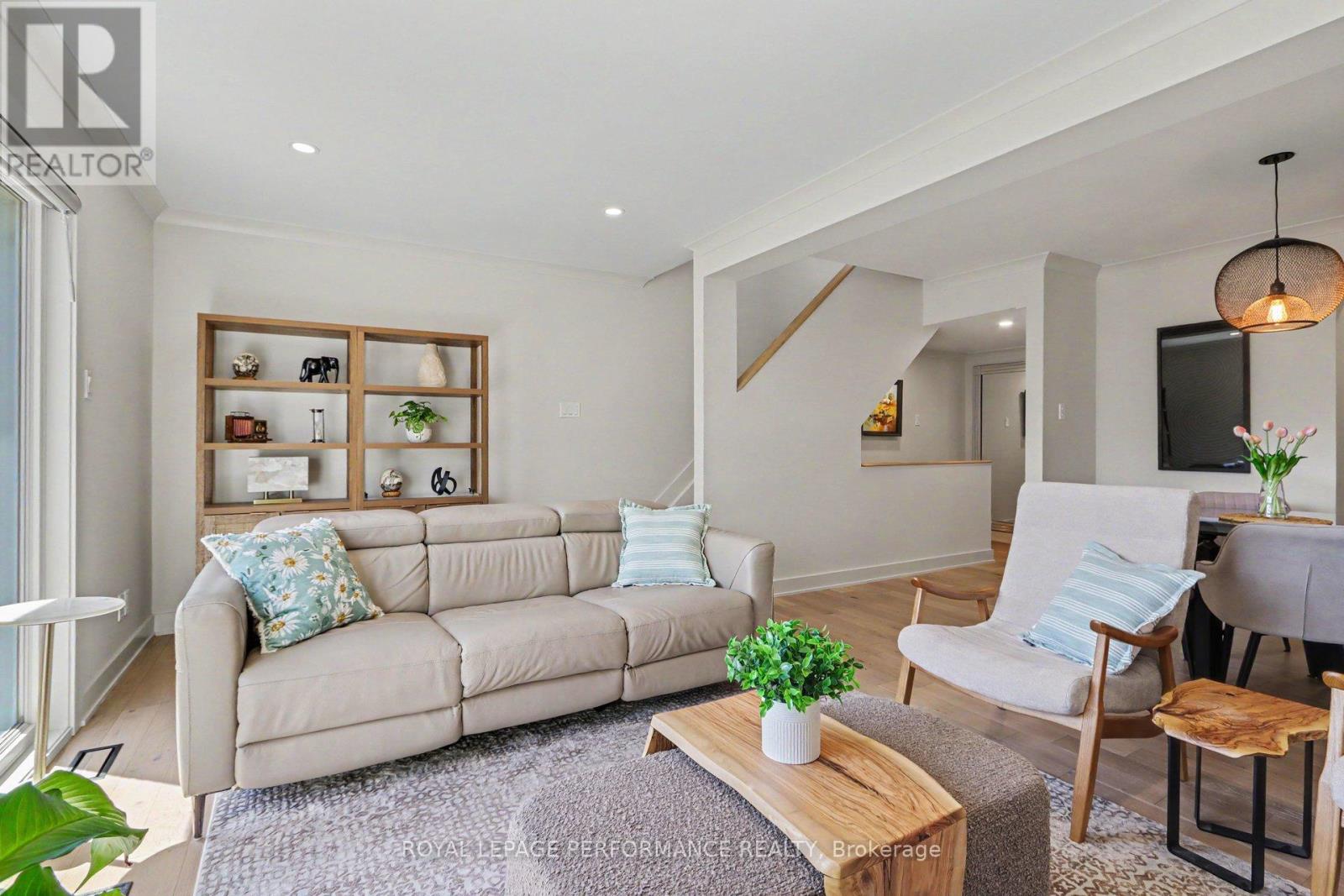 17 Bentbrook Crescent, Ottawa, Ontario  K2J 3X9 - Photo 6 - X13438766