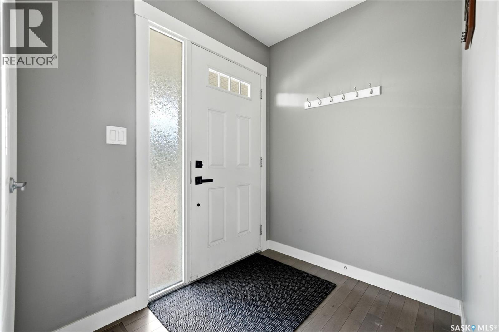 2905 Rochdale Boulevard, Regina, Saskatchewan  S4X 0N1 - Photo 3 - SK039273