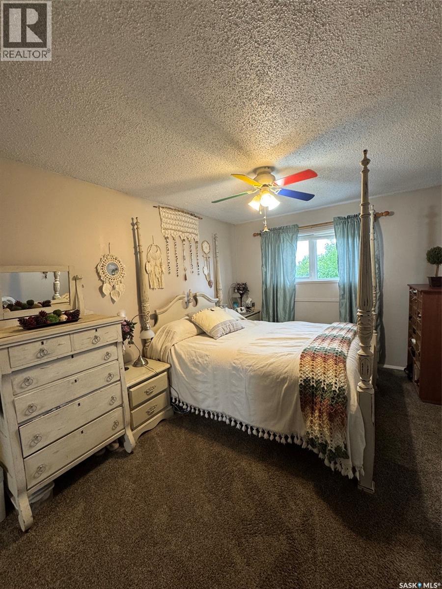 207 Railway Avenue, Rabbit Lake, Saskatchewan  S0M 2L0 - Photo 13 - SK039253