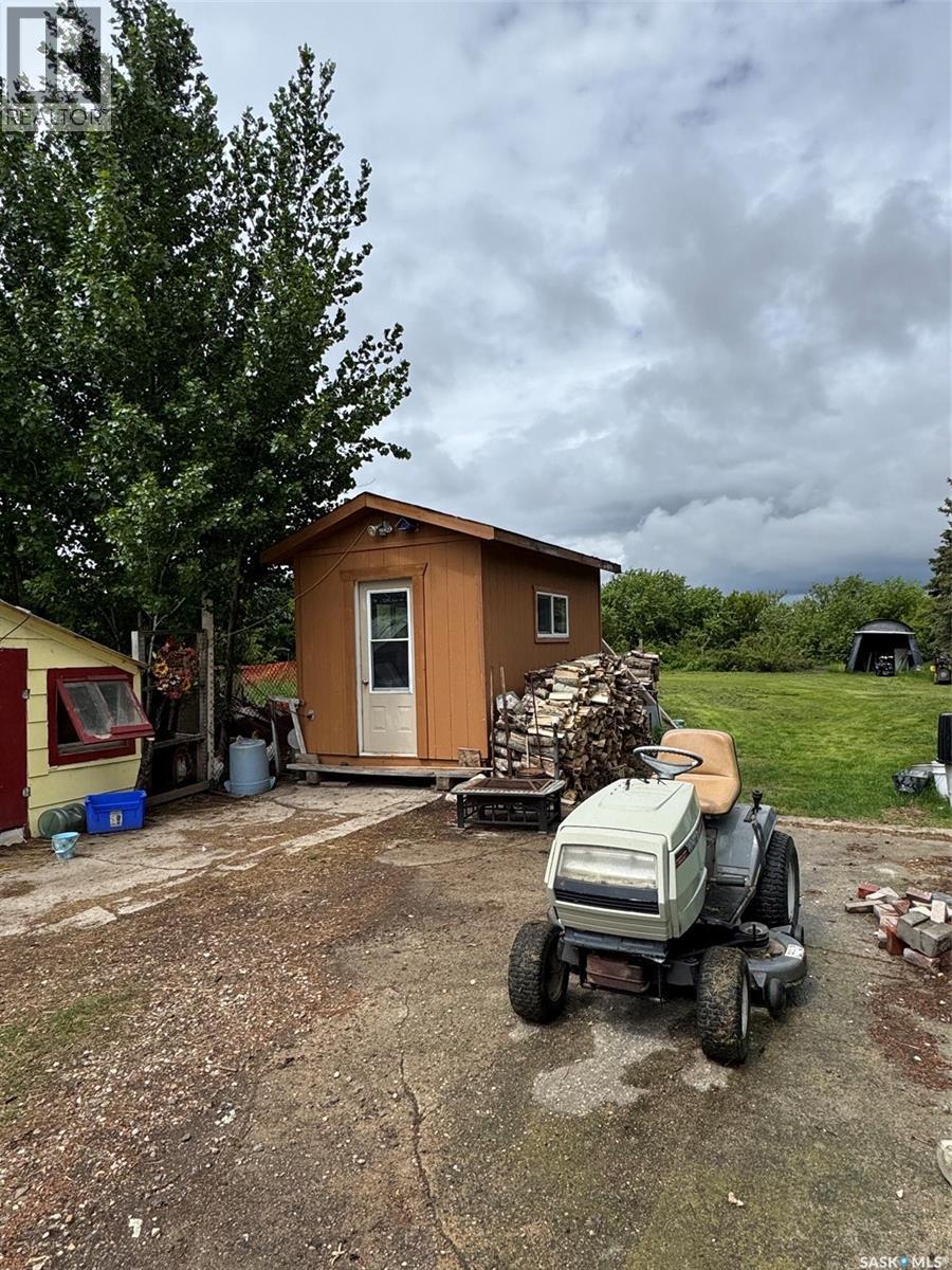207 Railway Avenue, Rabbit Lake, Saskatchewan  S0M 2L0 - Photo 23 - SK039253