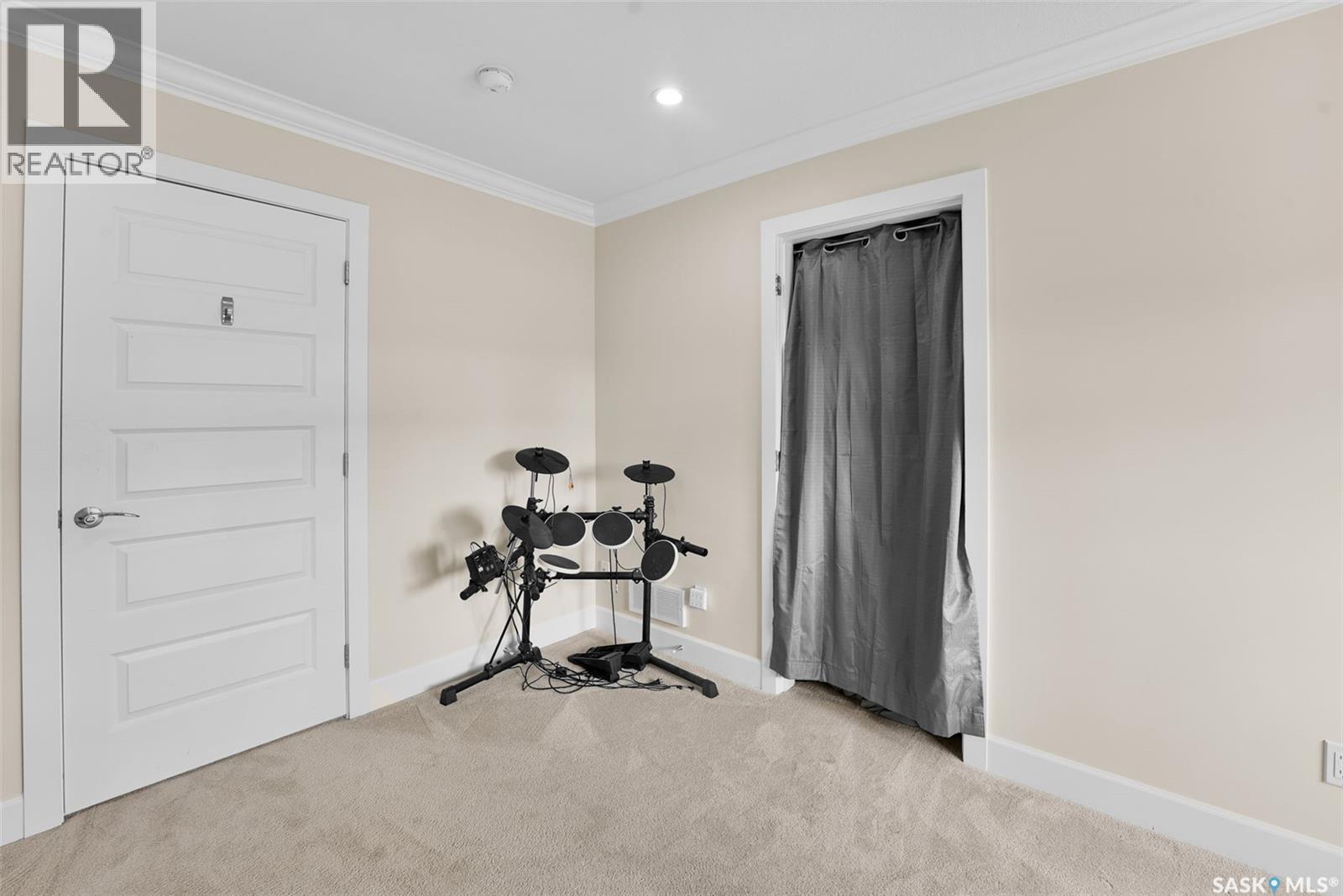 5114 Aviator Place, Regina, Saskatchewan  S4W 0G6 - Photo 39 - SK039123
