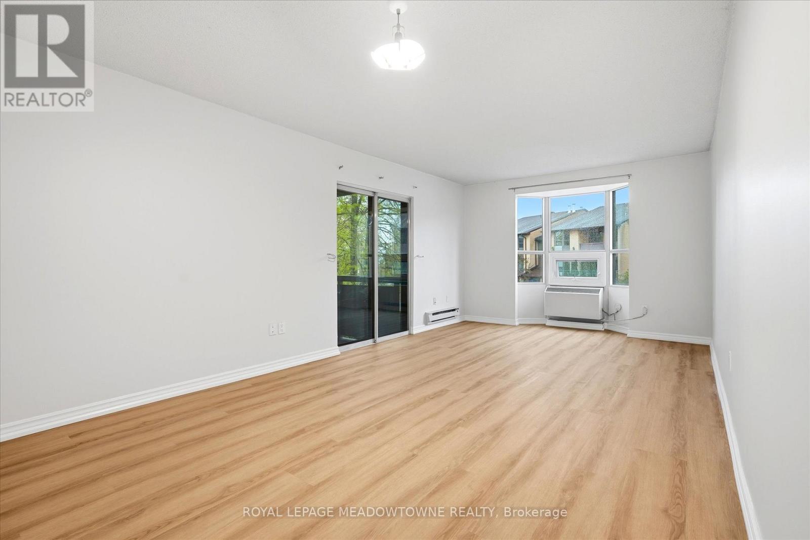 207 - 3835 Lake Shore Boulevard, Toronto, Ontario  M8W 1R2 - Photo 12 - W13248930
