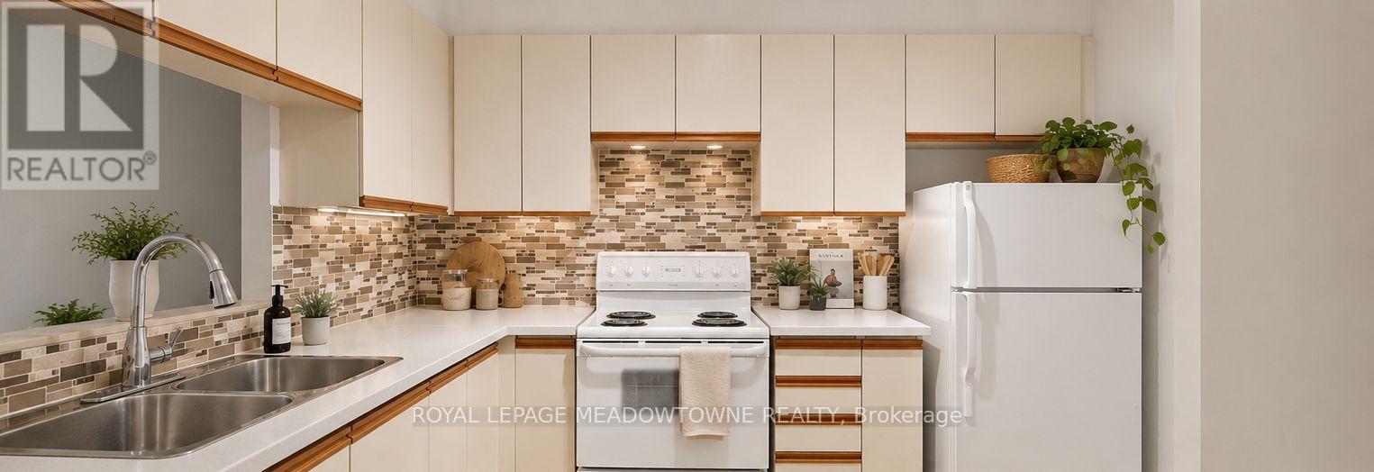 207 - 3835 Lake Shore Boulevard, Toronto, Ontario  M8W 1R2 - Photo 7 - W13248930