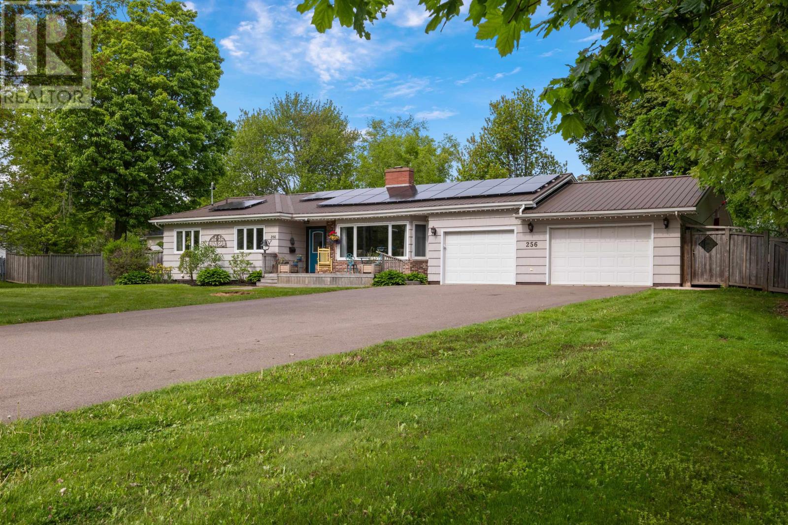 256 Mount Edward Road, Charlottetown, Prince Edward Island