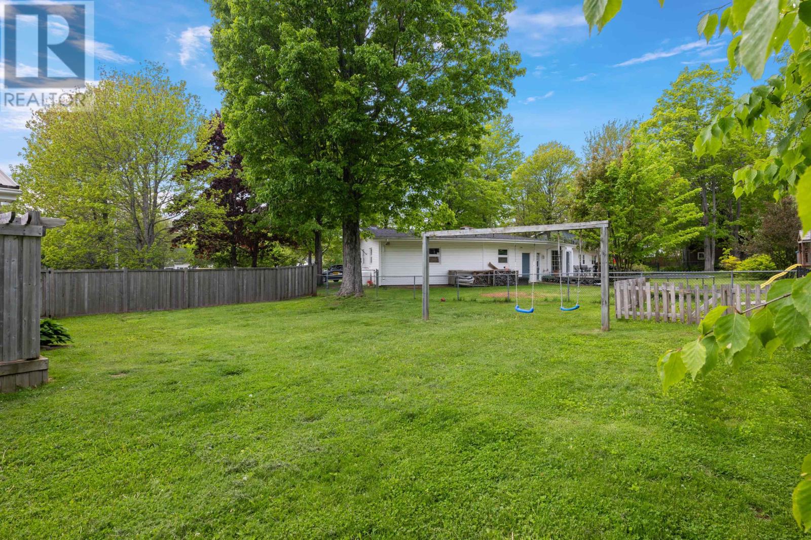 256 Mount Edward Road, Charlottetown, Prince Edward Island  C1A 5T7 - Photo 41 - 202614285