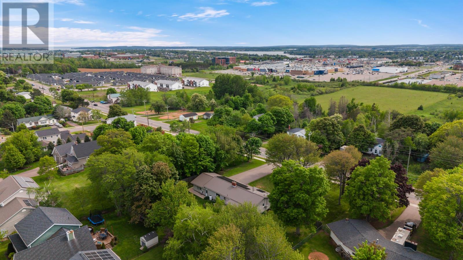256 Mount Edward Road, Charlottetown, Prince Edward Island  C1A 5T7 - Photo 42 - 202614285