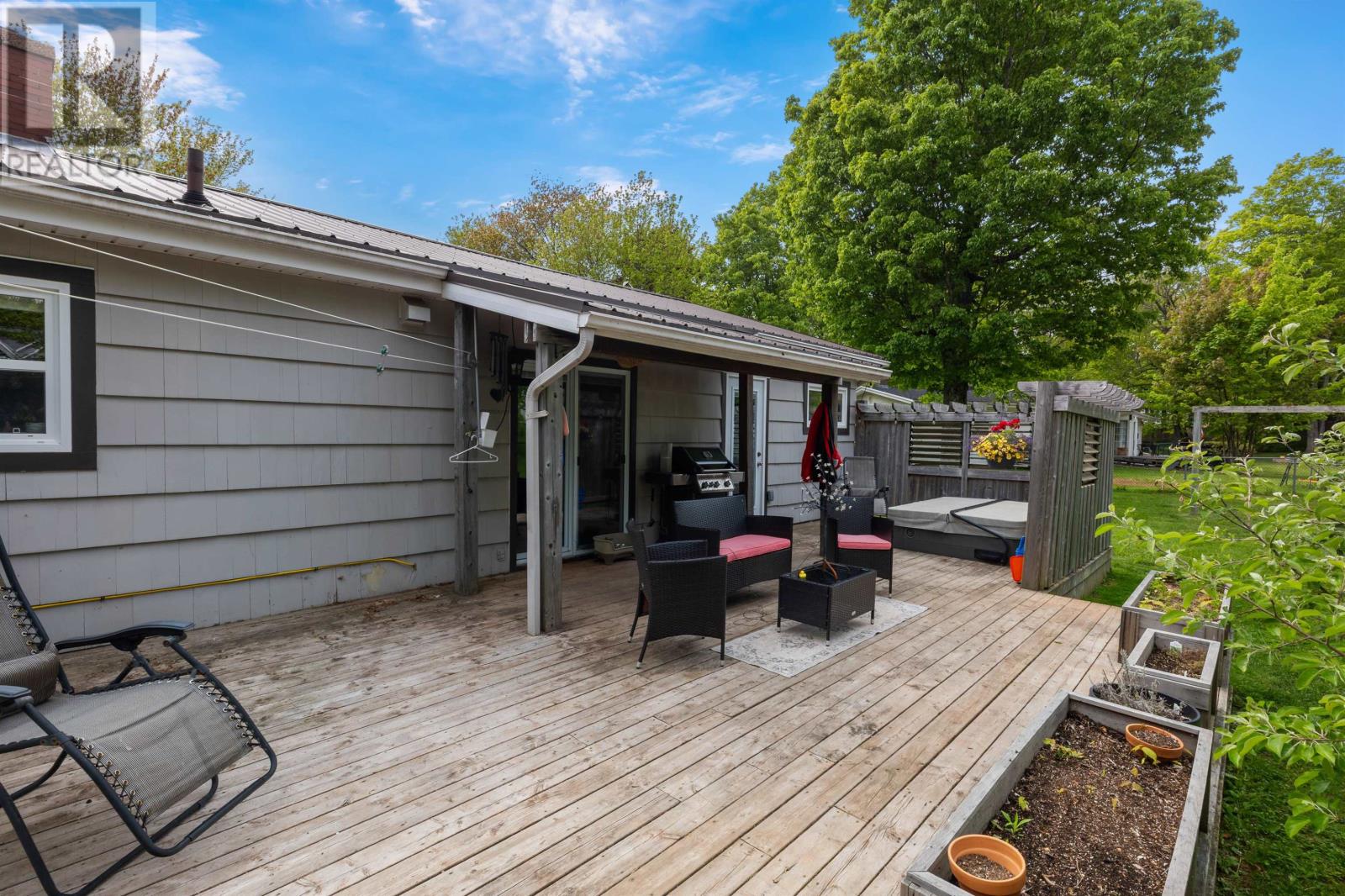 256 Mount Edward Road, Charlottetown, Prince Edward Island  C1A 5T7 - Photo 43 - 202614285