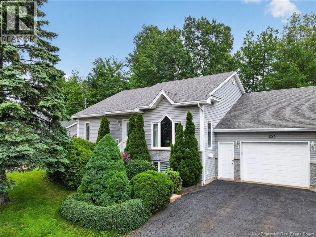 221 Manon Street, dieppe, New Brunswick