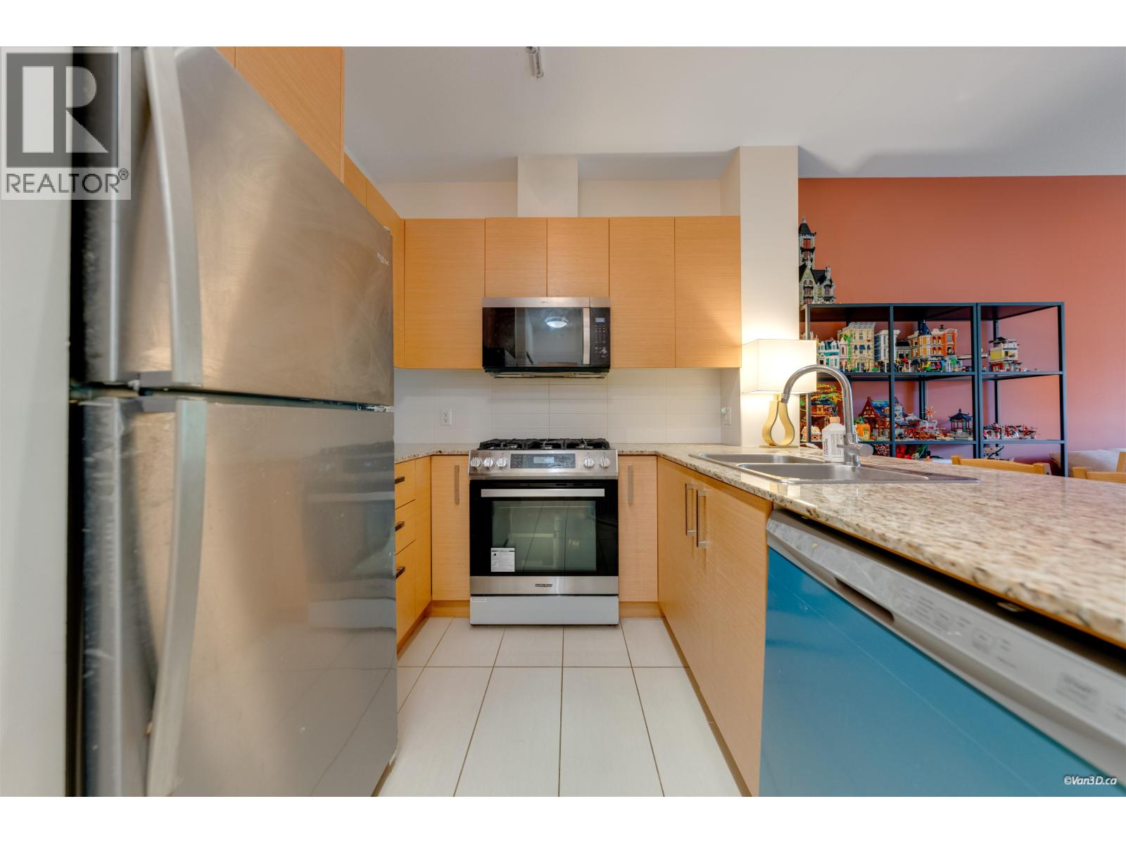 Listing image 6