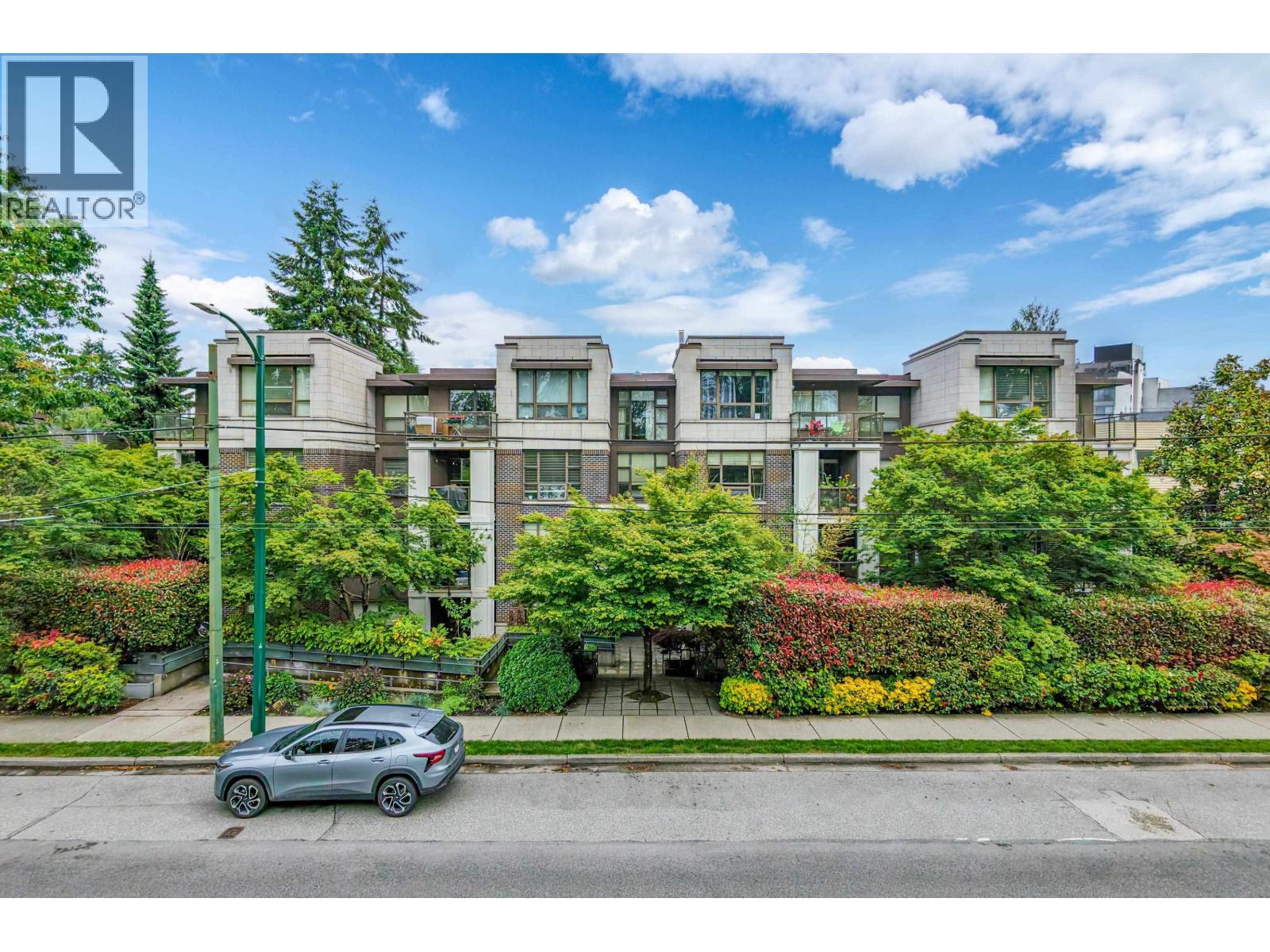 307 3839 W 4TH AVENUE, Vancouver, British Columbia