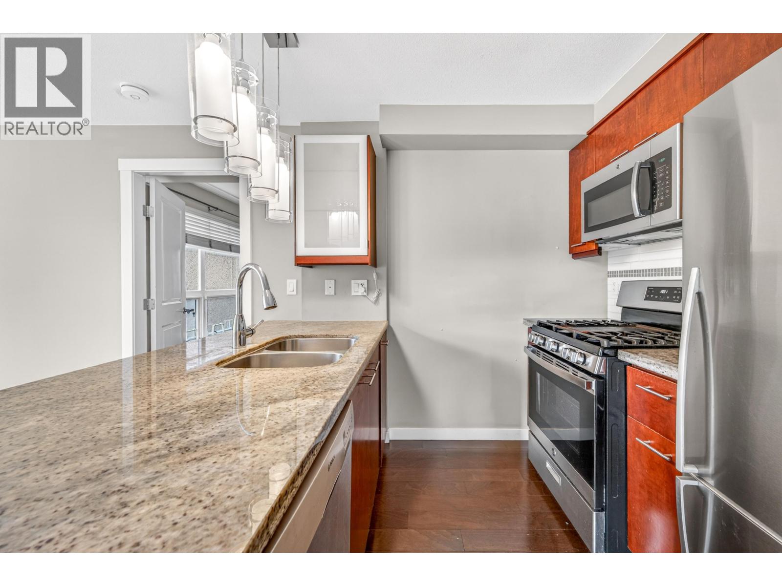 307 3839 W 4th Avenue, Vancouver, British Columbia  V6R 1P8 - Photo 7 - R3133642