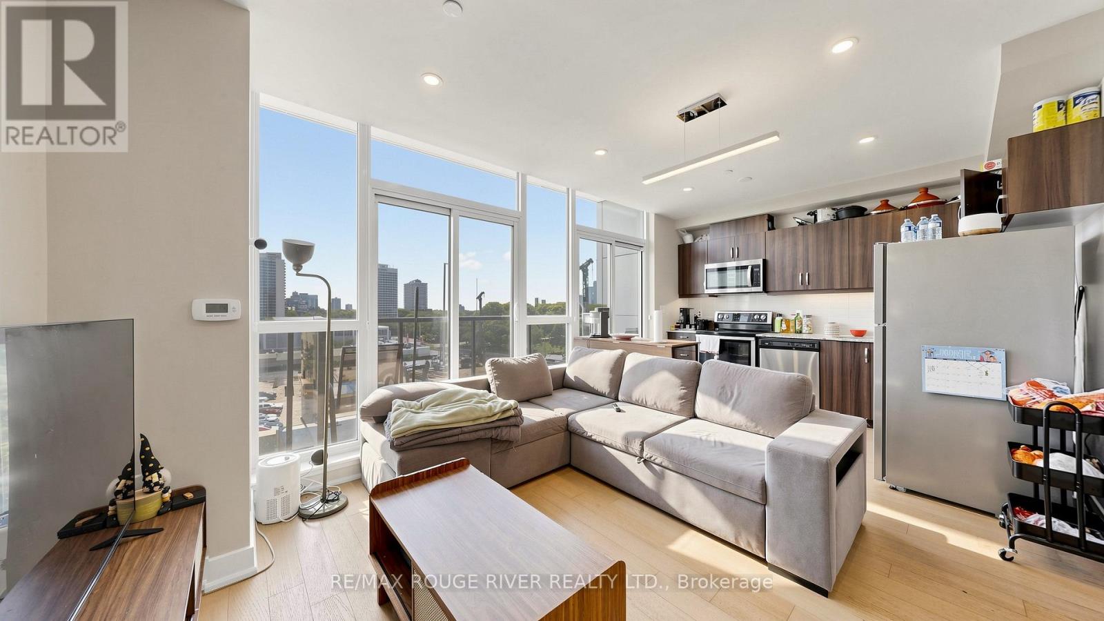 503 - 1486 Bathurst Street, Toronto, Ontario  M5P 0A5 - Photo 3 - C13438628