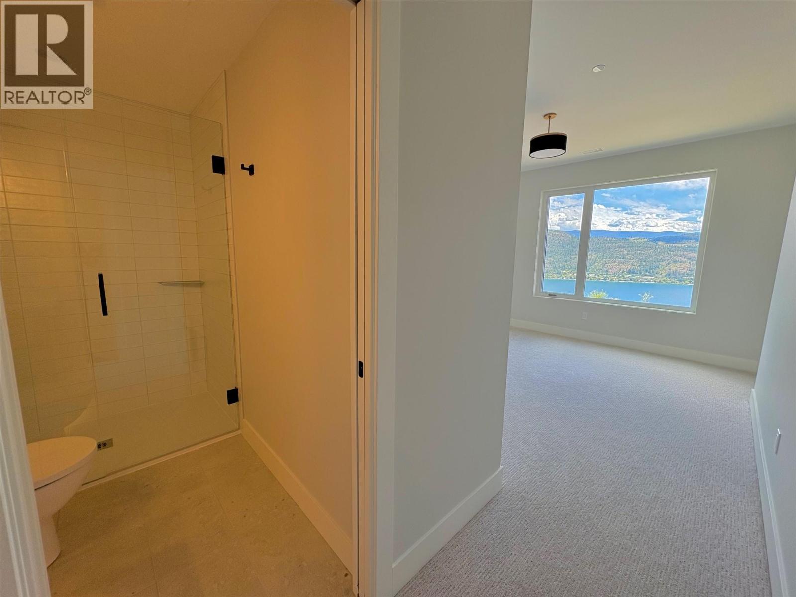 8828 Oxford Road, Vernon, British Columbia  V1H 2K8 - Photo 24 - 10366282