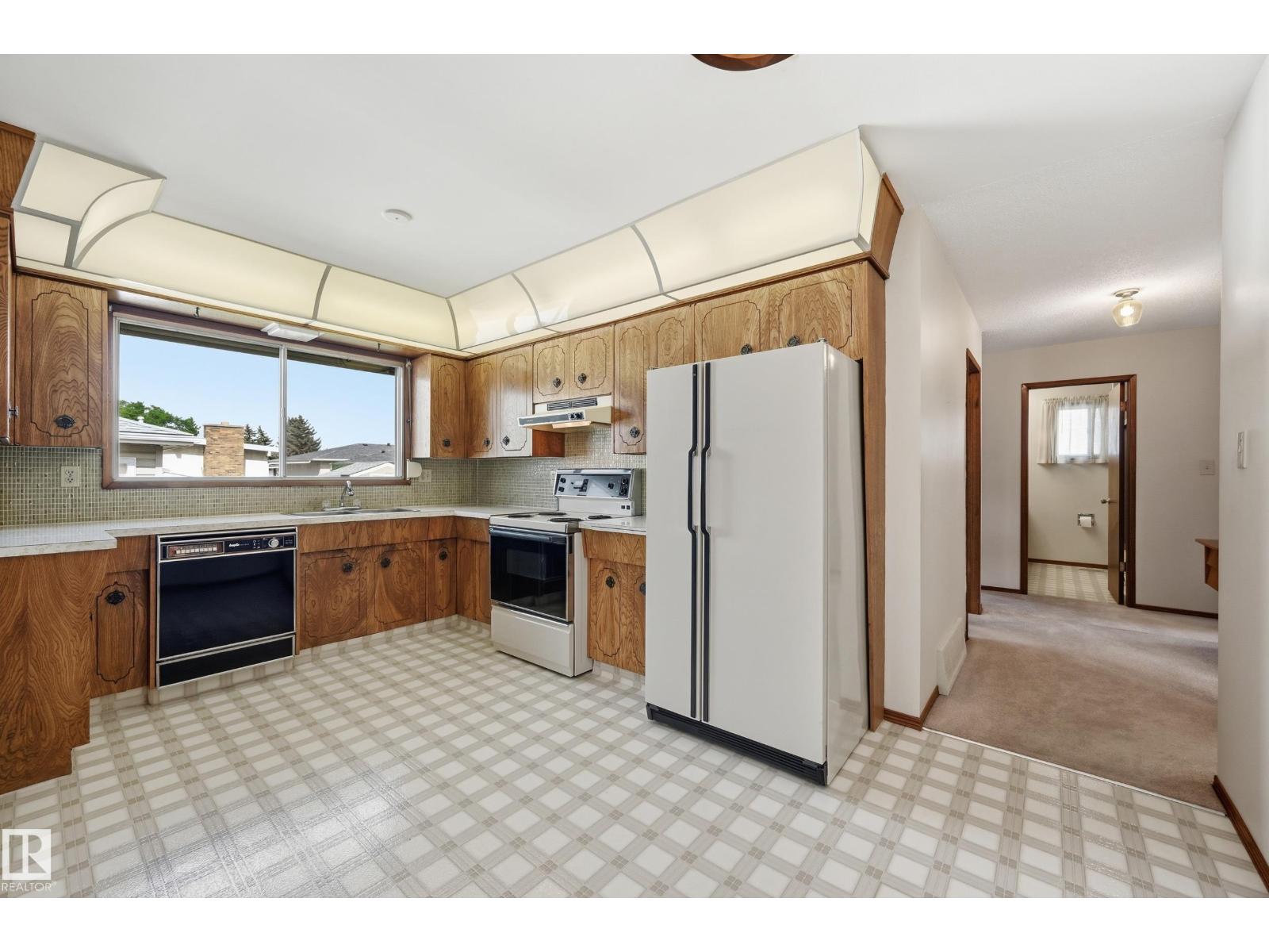 14912 114 St Nw, Edmonton, Alberta  T5X 1G8 - Photo 4 - E4493419