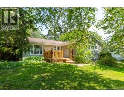 21 Pleasant Street, Sackville, New Brunswick