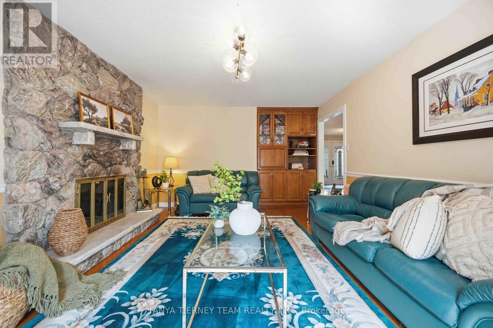 1255 Abbey Road, Pickering, Ontario  L1X 1W3 - Photo 16 - E13438670