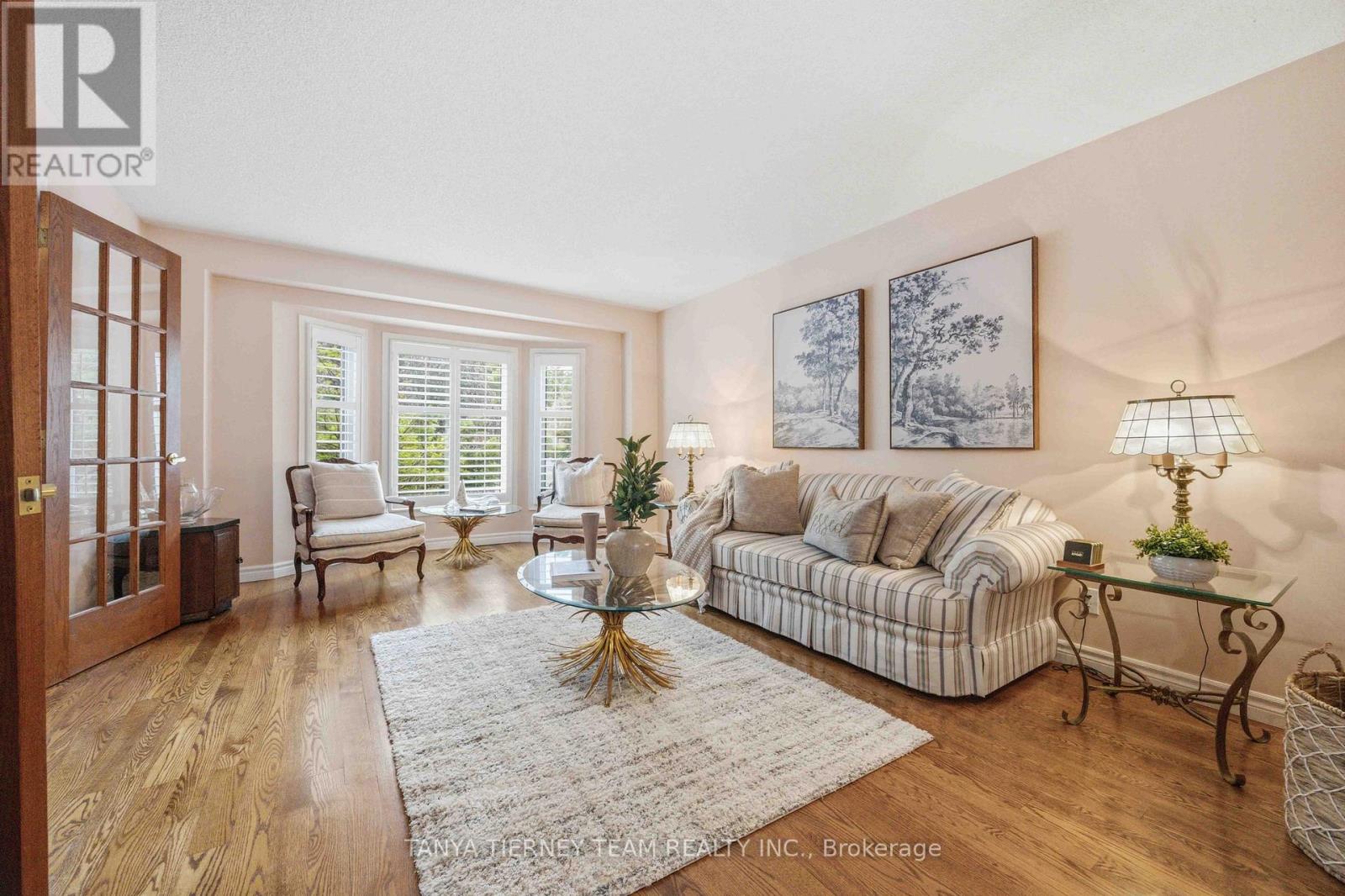 1255 Abbey Road, Pickering, Ontario  L1X 1W3 - Photo 5 - E13438670