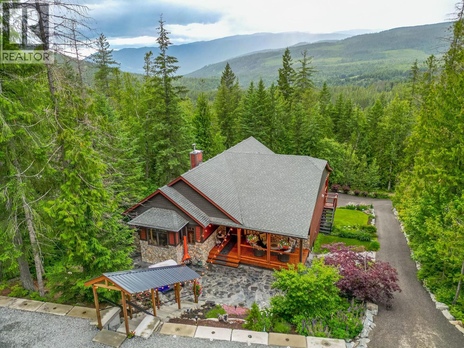 82 Walker Road, Enderby, British Columbia
